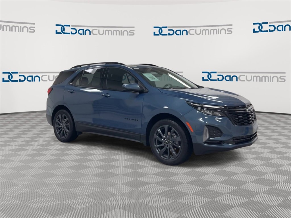 Used 2024 Chevrolet Equinox RS image 2