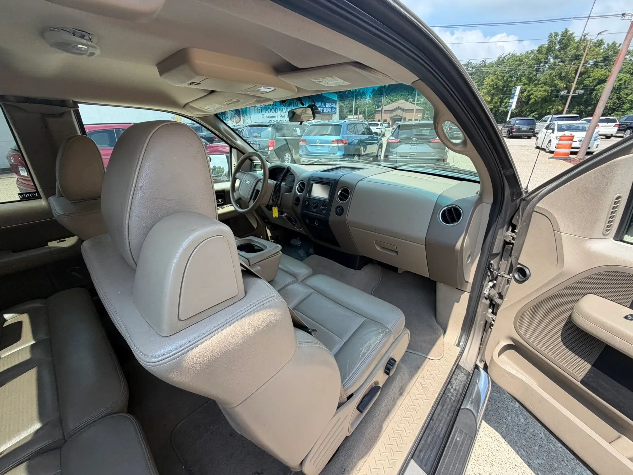 Used 2005 Ford F150 XLT RWD image 22