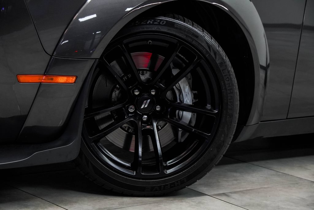 Used 2023 Dodge Challenger R/T Scat Pack RWD image 4