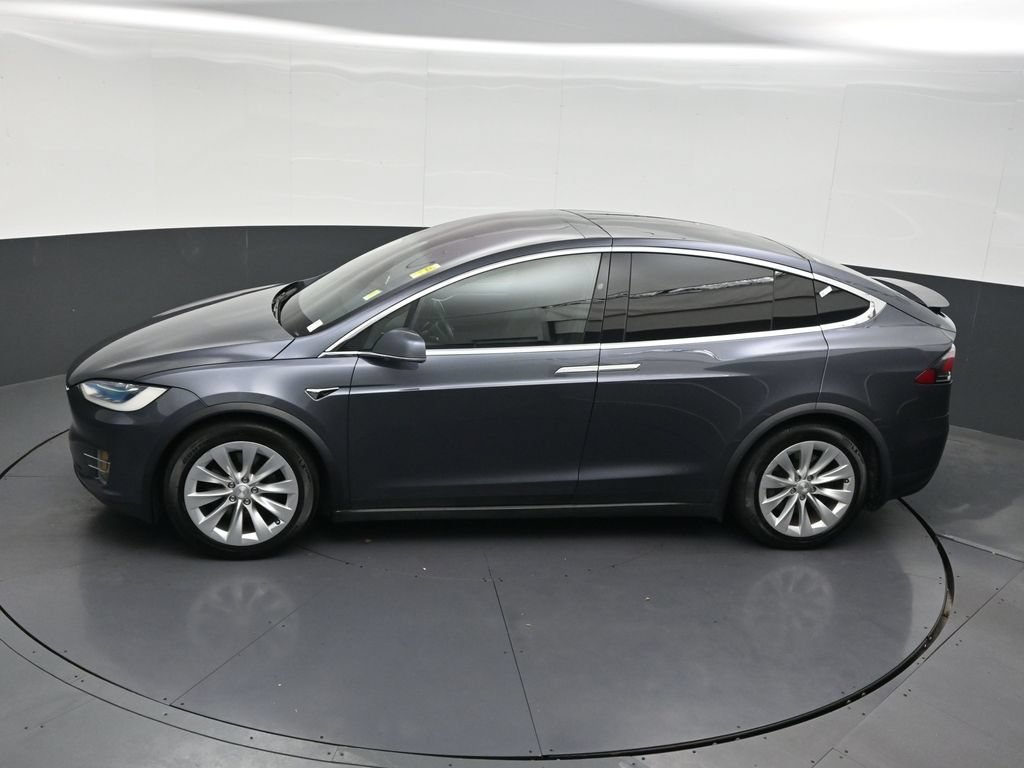 Used 2019 Tesla Model X AWD/4WD image 14