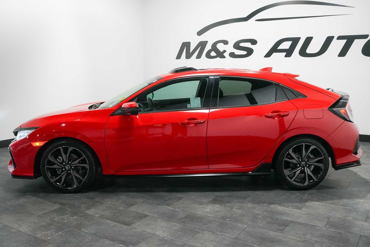 Used 2017 Honda Civic Sport Touring image 3