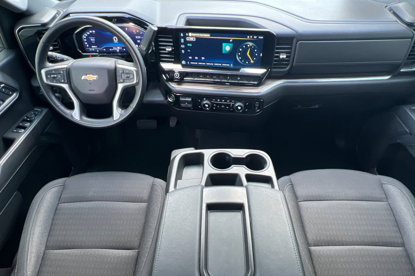 Used 2025 Chevrolet Silverado 1500 LT image 14