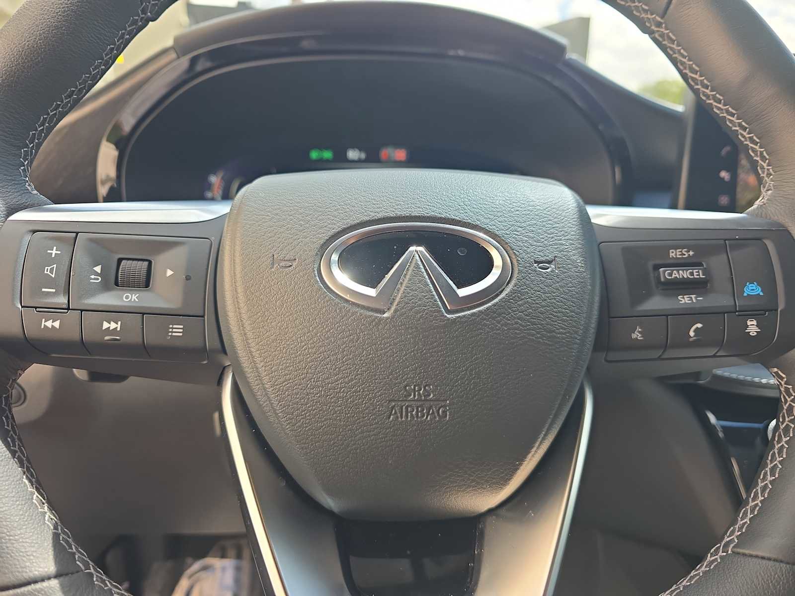 Certified 2026 INFINITI QX60 Sport w/ Dark Cargo Package image 22