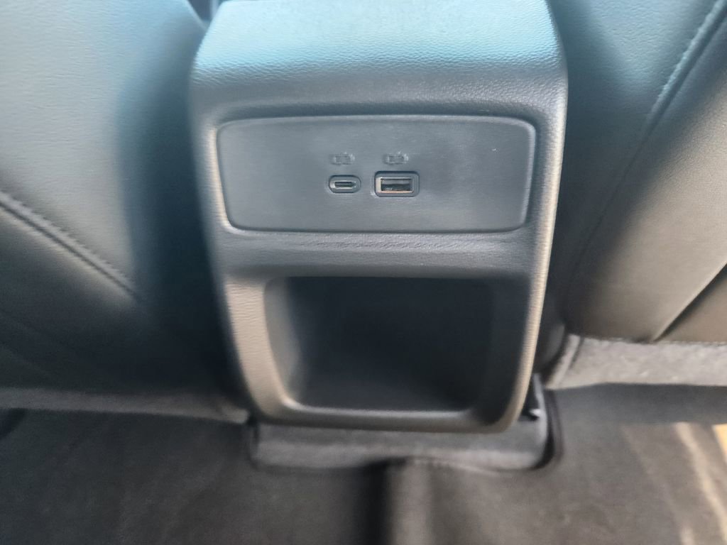 New 2026 Chevrolet Trax RS w/ Sunroof Package image 9