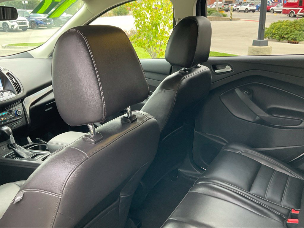 Used 2017 Ford Escape Titanium FWD image 13