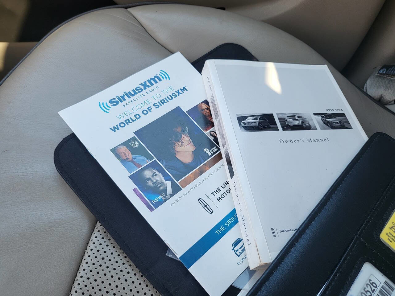 Used 2015 Lincoln MKX AWD w/ Equipment Group 102A image 9