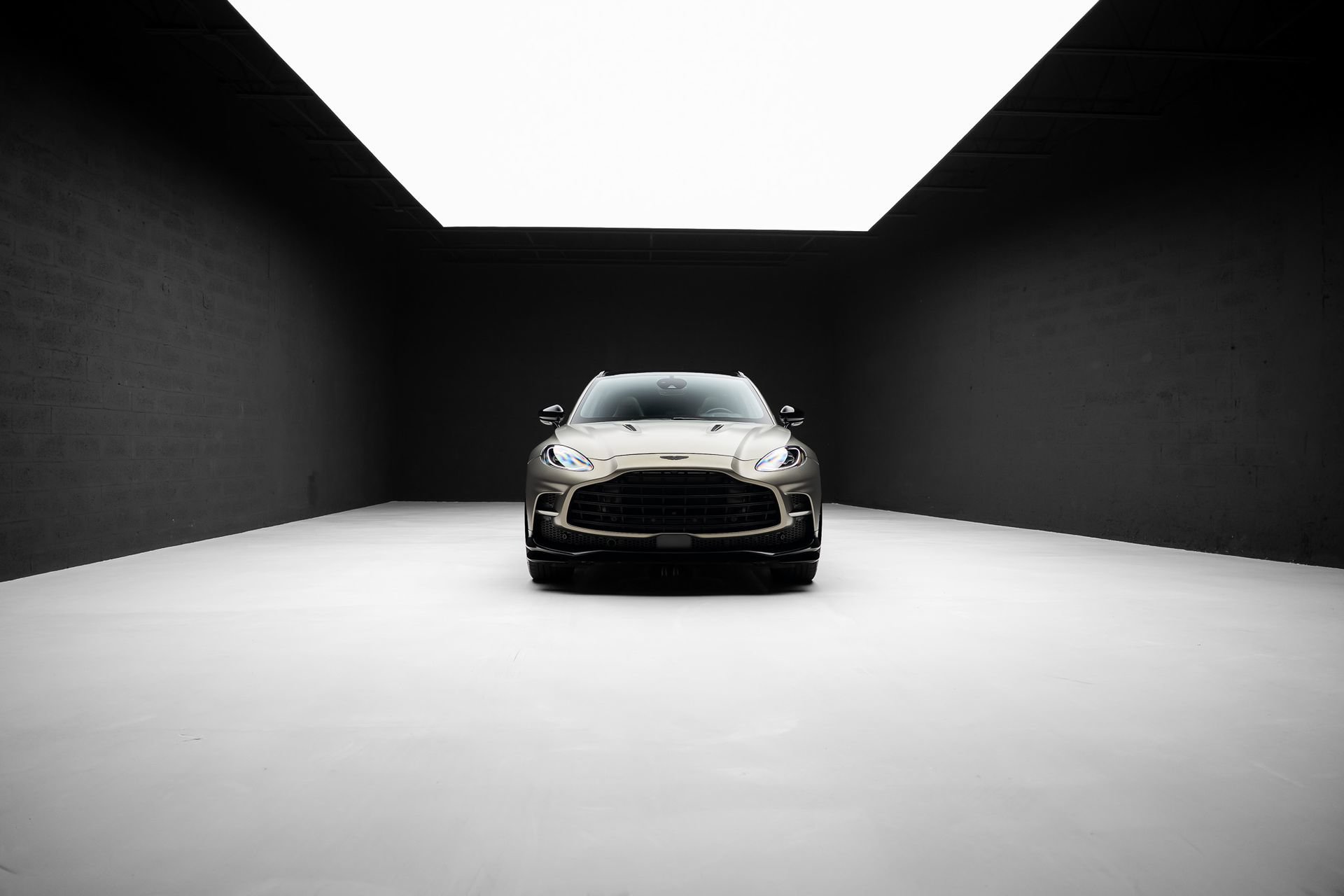 Used 2023 Aston Martin DBX 707 AWD/4WD image 85
