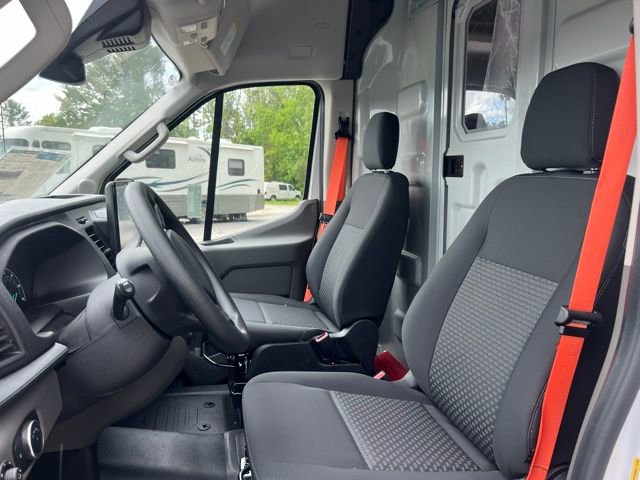 New 2024 Ford Transit 250 148 High Roof RWD image 9