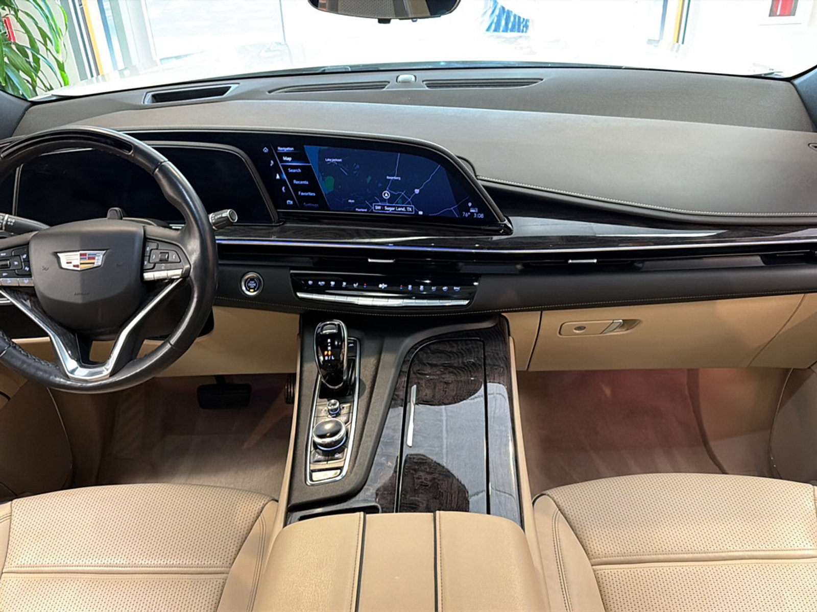 Used 2023 Cadillac Escalade ESV Premium Luxury RWD image 12