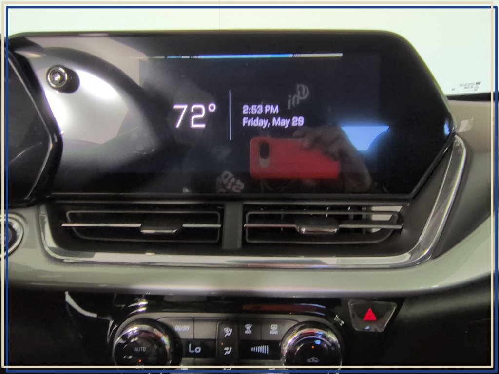 New 2026 Chevrolet Trax LT w/ Driver Confidence Package FWD image 15