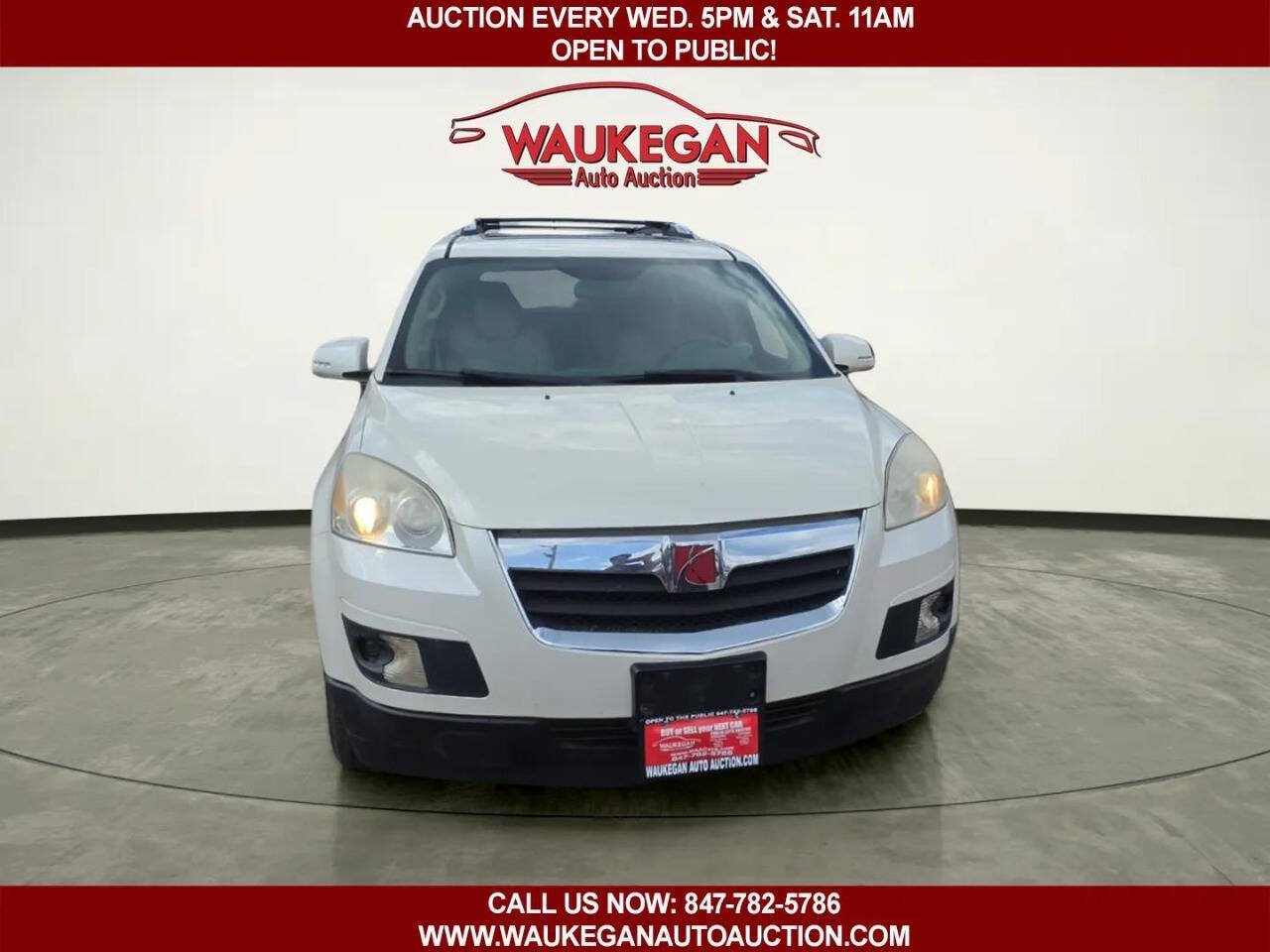 Used 2008 Saturn Outlook XR w/ Premium Trim Package FWD image 2