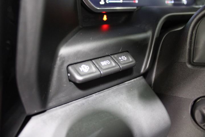 Used 2024 GMC Sierra 1500 AT4 w/ Technology Package image 50