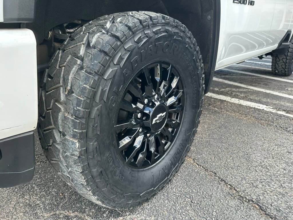 Used 2022 Chevrolet Silverado 2500 LT w/ Z71 Sport Edition image 9