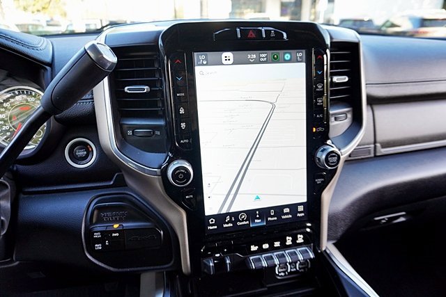 Certified 2022 RAM 3500 Laramie image 29