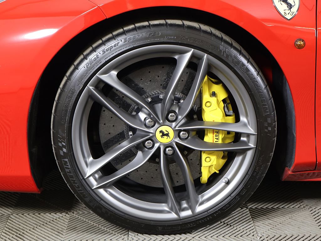 Used 2019 Ferrari 488 Spider image 21