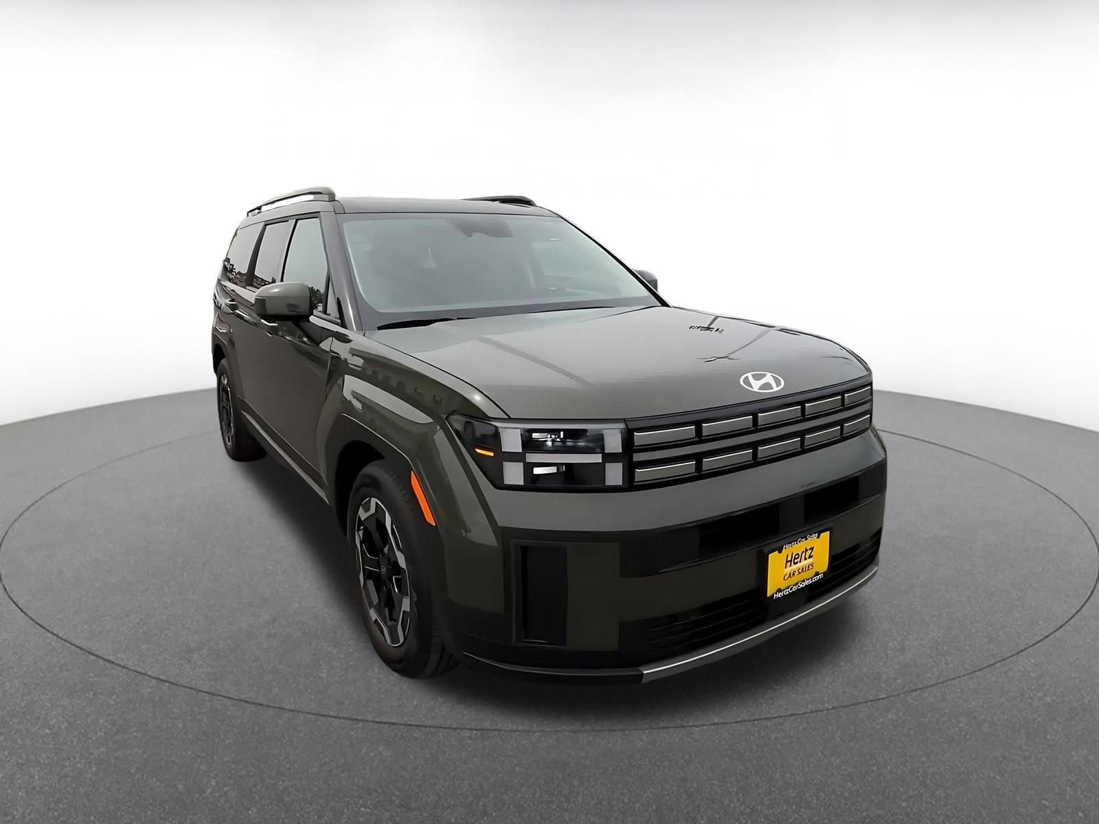 Used 2025 Hyundai Santa Fe SEL image 3