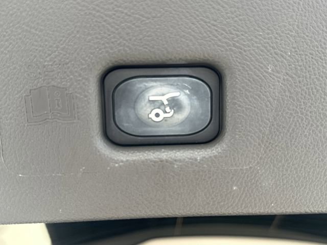 Certified 2023 Lincoln Nautilus FWD w/ Premium Package image 10