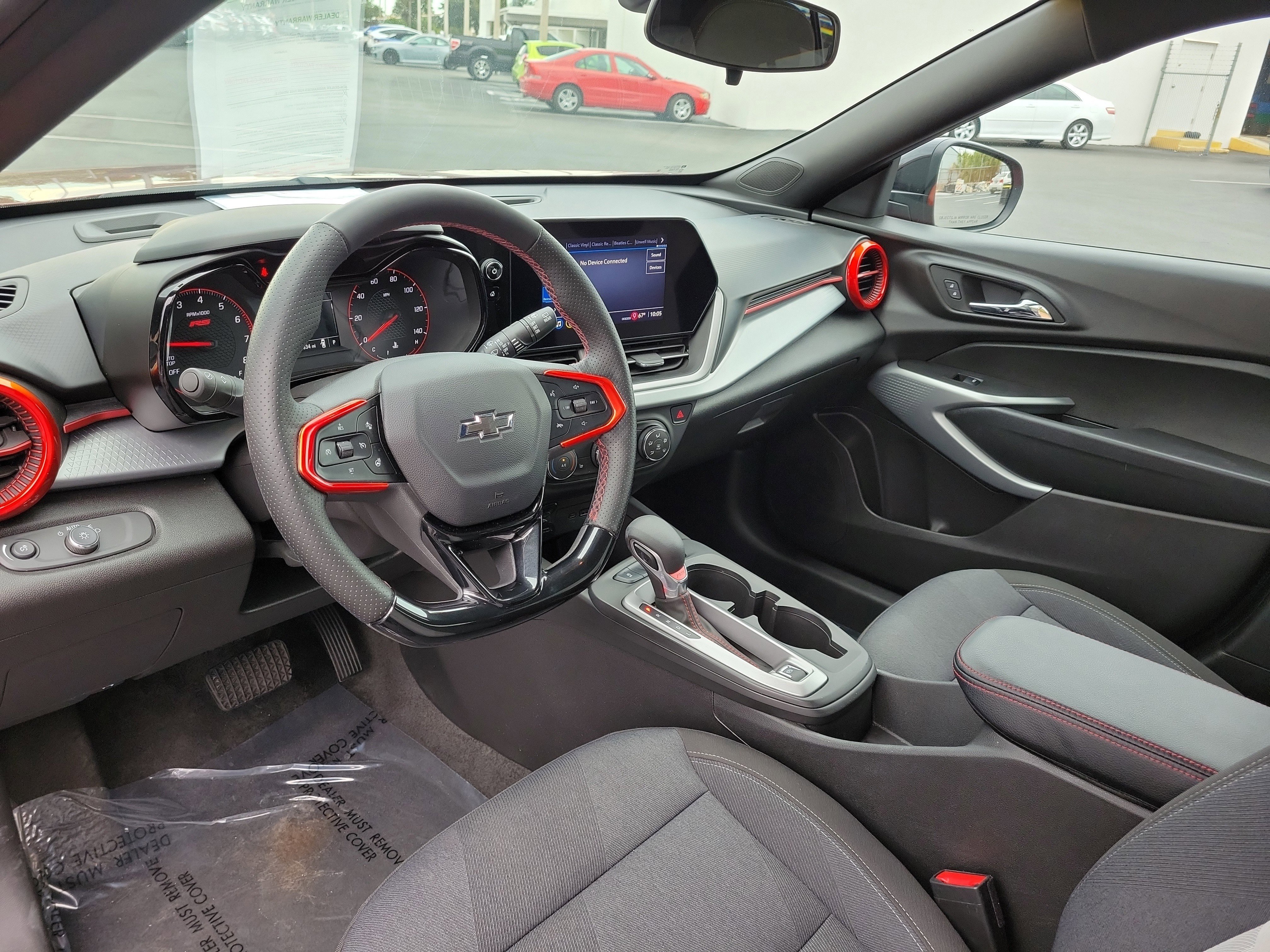 Used 2025 Chevrolet Trax RS w/ Driver Confidence Package image 20