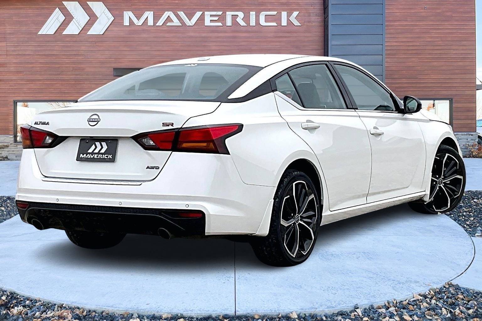 Used 2023 Nissan Altima 2.5 SR image 5