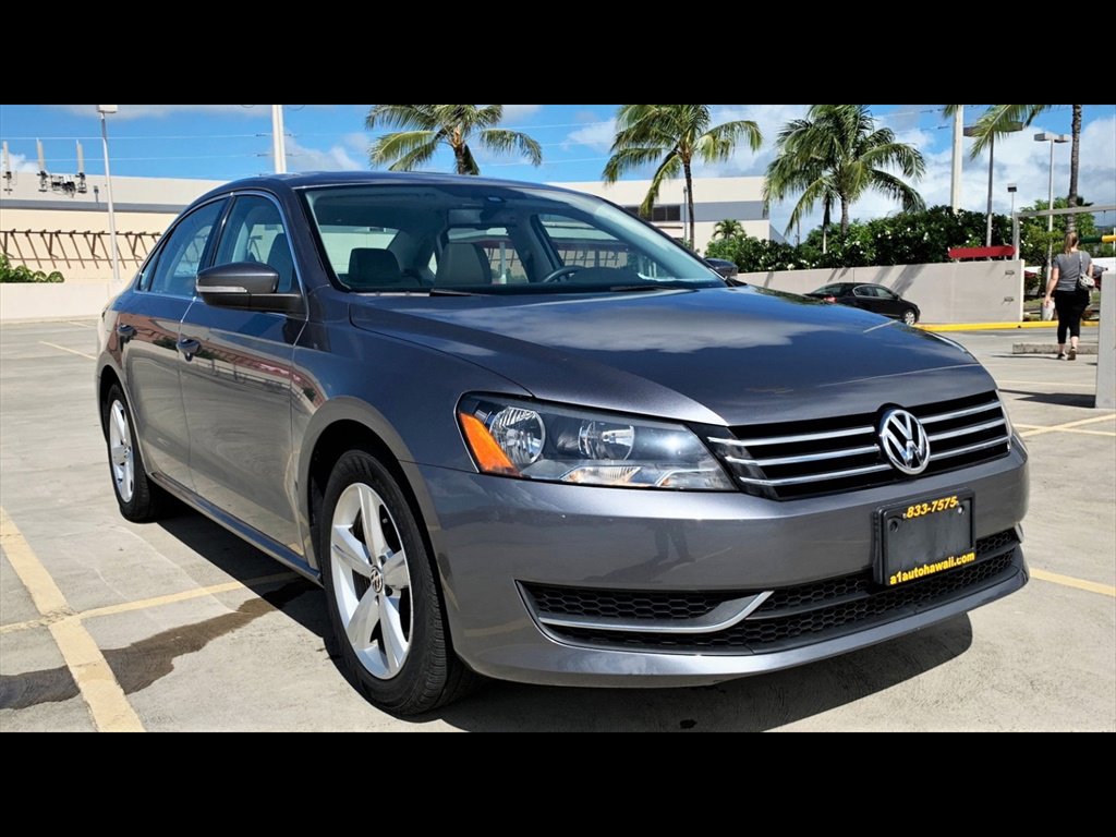 Used 2013 Volkswagen Passat 2.5 SE FWD image 3