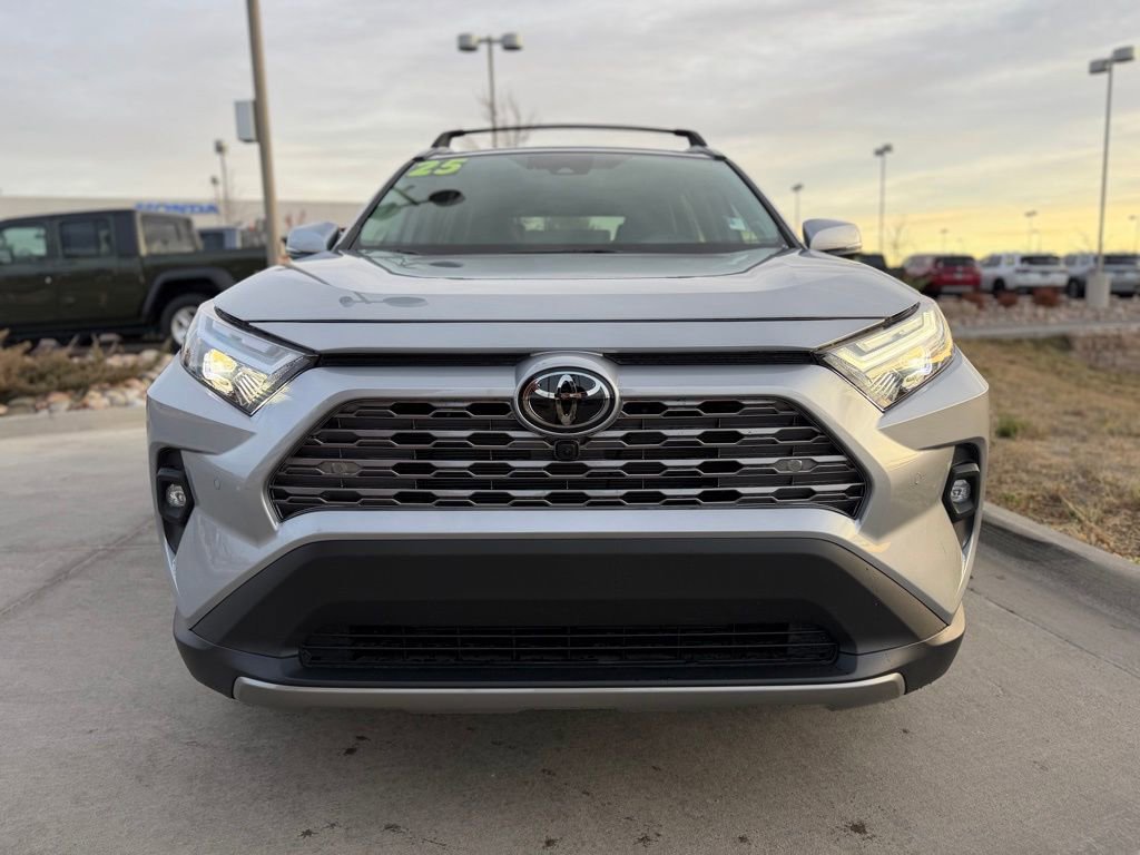 Used 2025 Toyota RAV4 Limited image 2