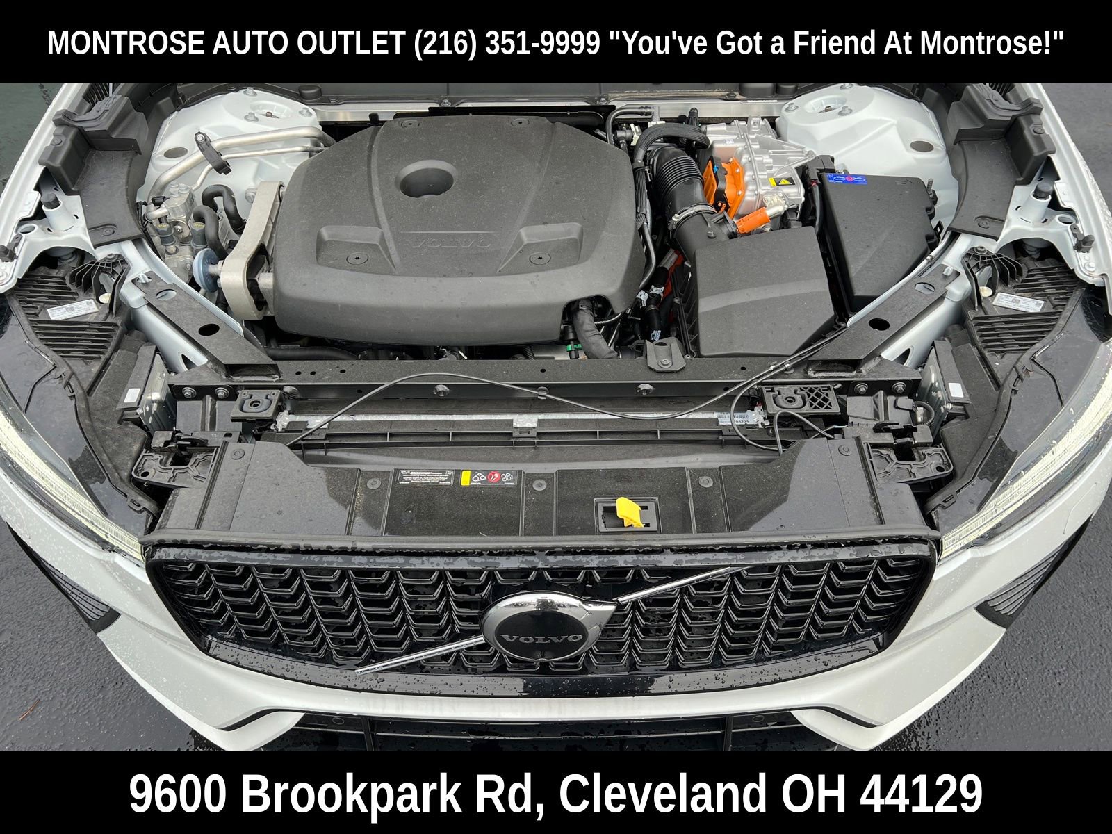 New 2025 Volvo XC60 T8 Plus w/ Protection Package Premier image 37