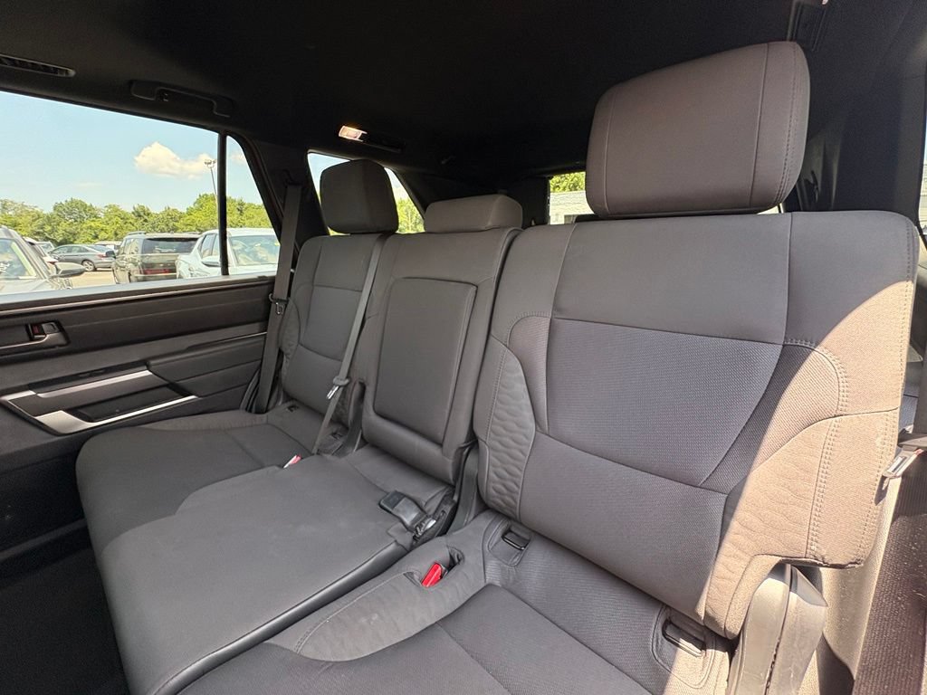 Used 2025 Toyota Sequoia SR5 AWD/4WD image 26