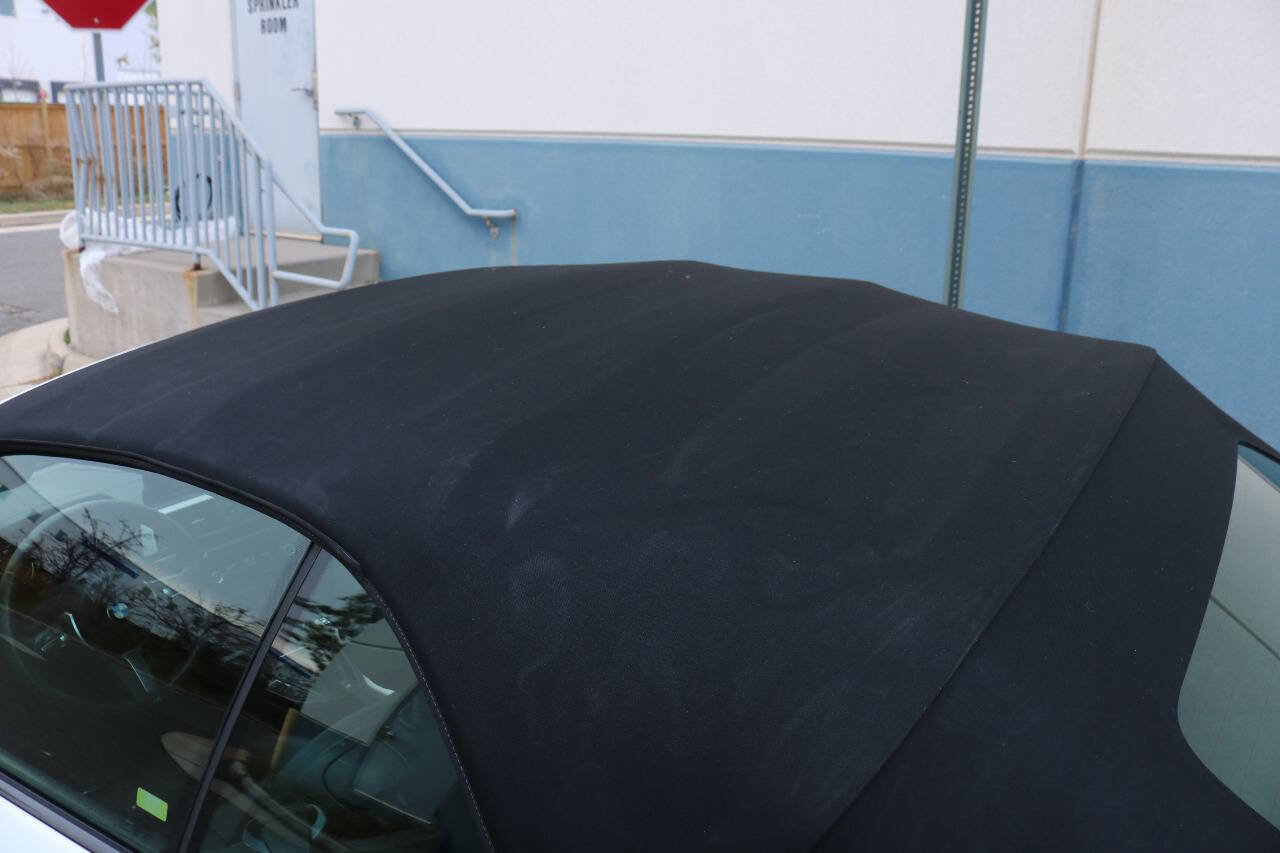 Used 2018 BMW M240i Convertible image 9