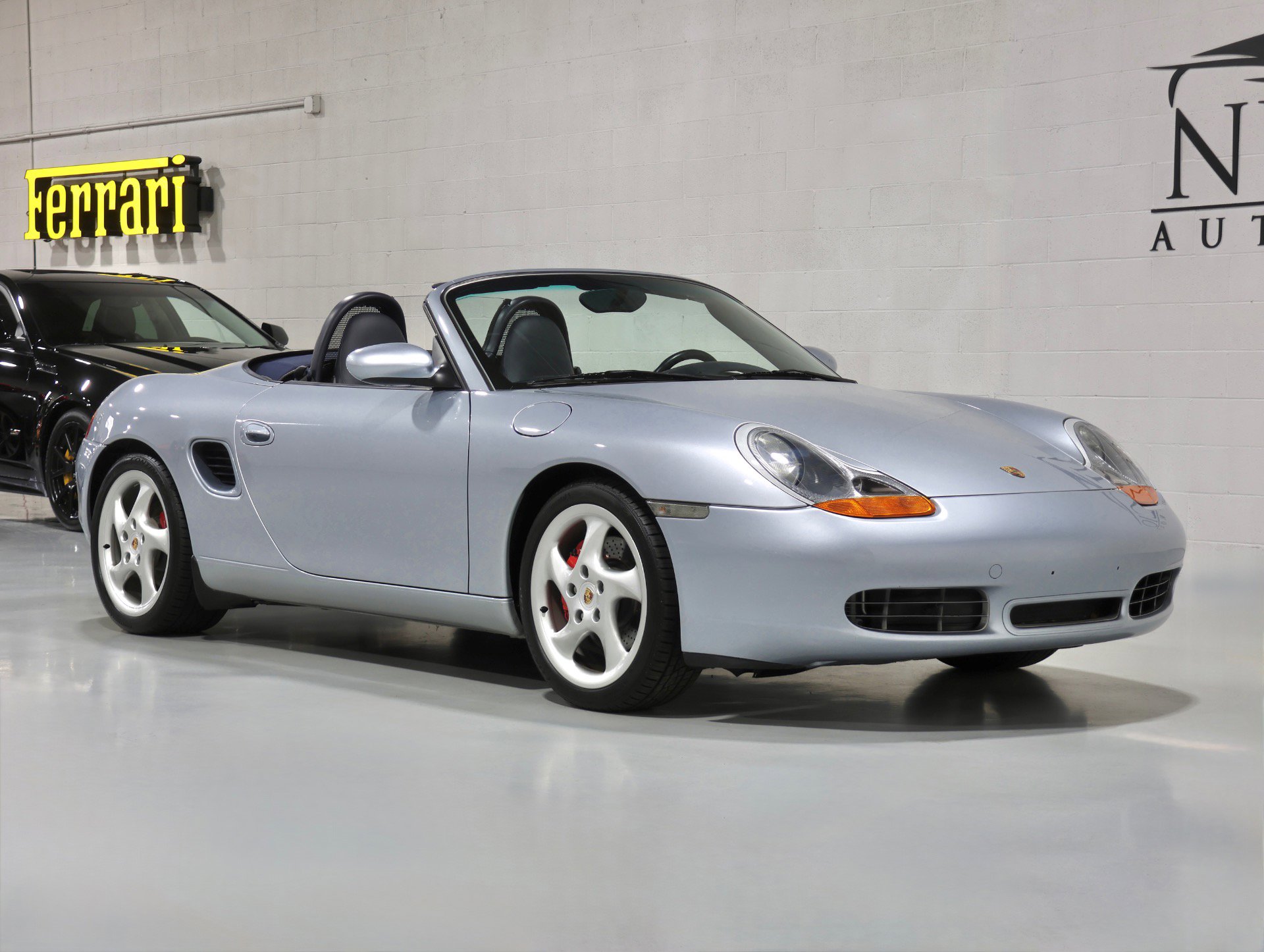 Used 2001 Porsche Boxster S image 25