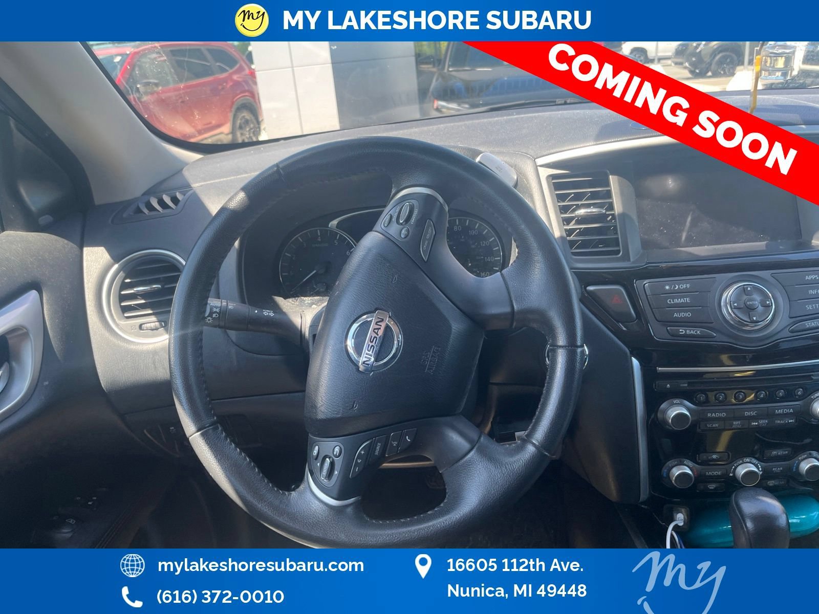 Used 2020 Nissan Pathfinder SV AWD/4WD image 17