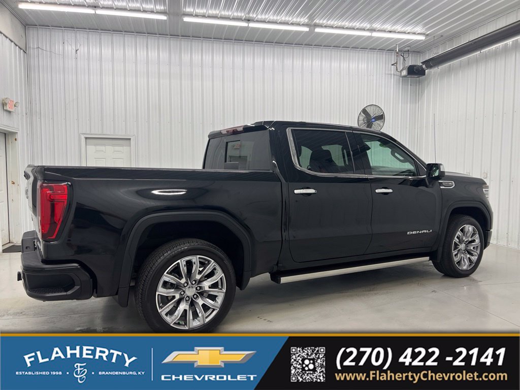 Used 2025 GMC Sierra 1500 Denali w/ Denali Reserve Package AWD/4WD image 2