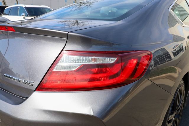 Used 2016 Honda Accord Touring image 25