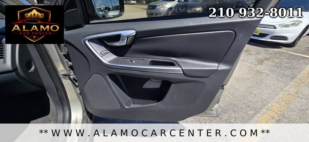 Used 2013 Volvo XC60 3.2 FWD image 17