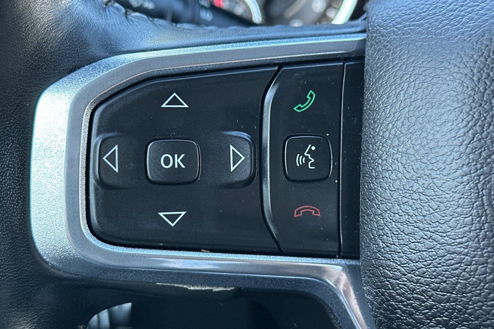 Used 2021 RAM 1500 Laramie image 26