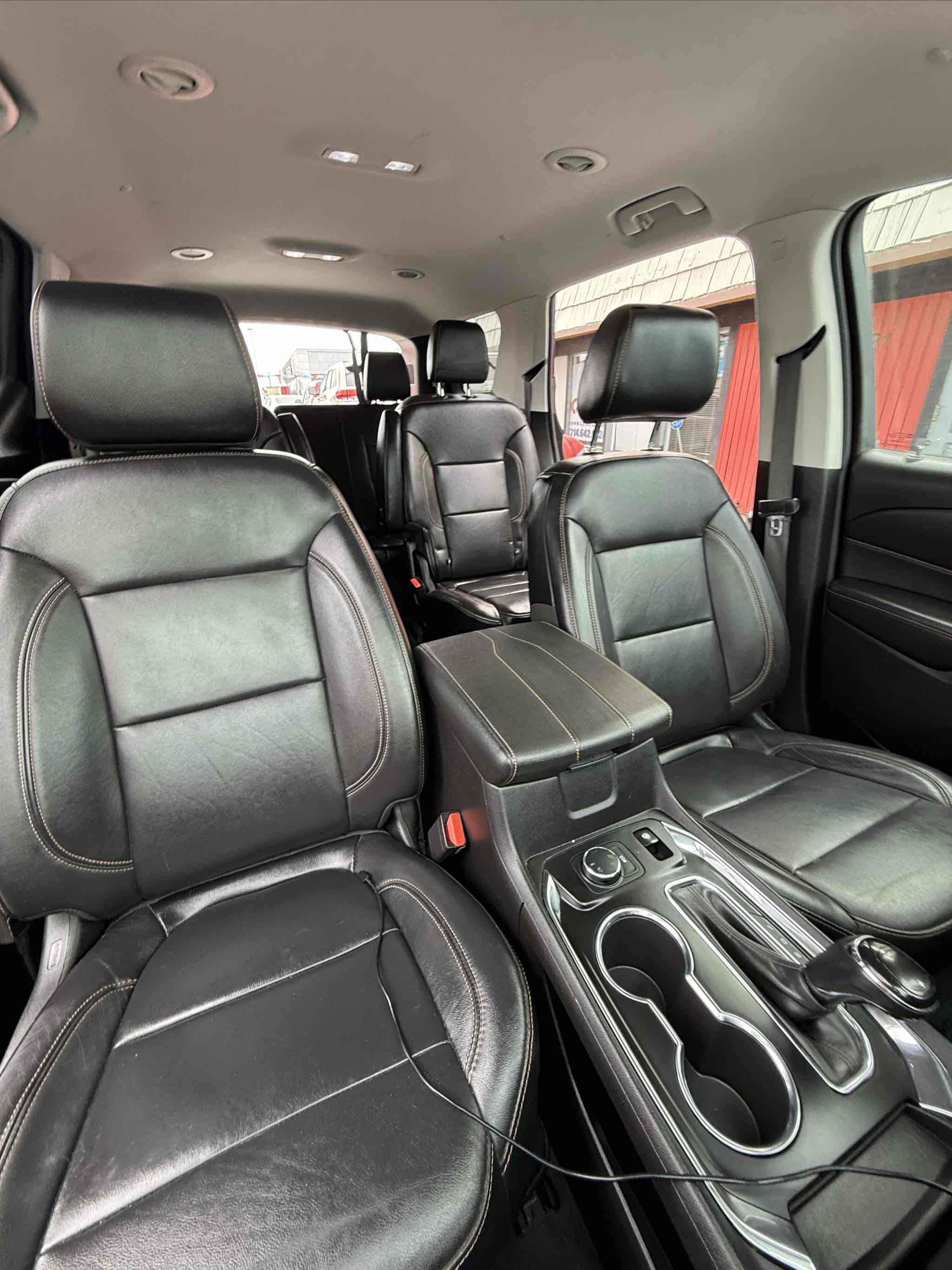 Used 2018 Chevrolet Traverse LT image 35
