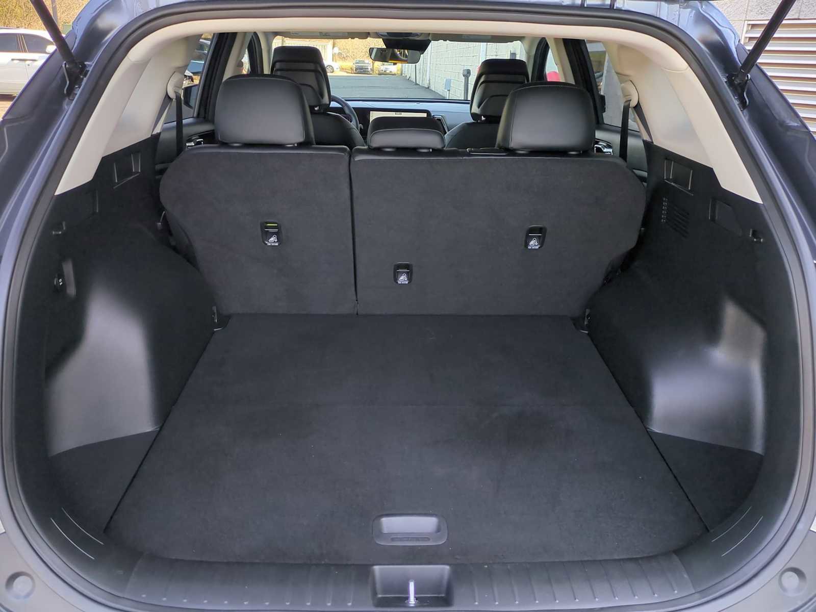 Used 2023 Kia Sportage EX image 34