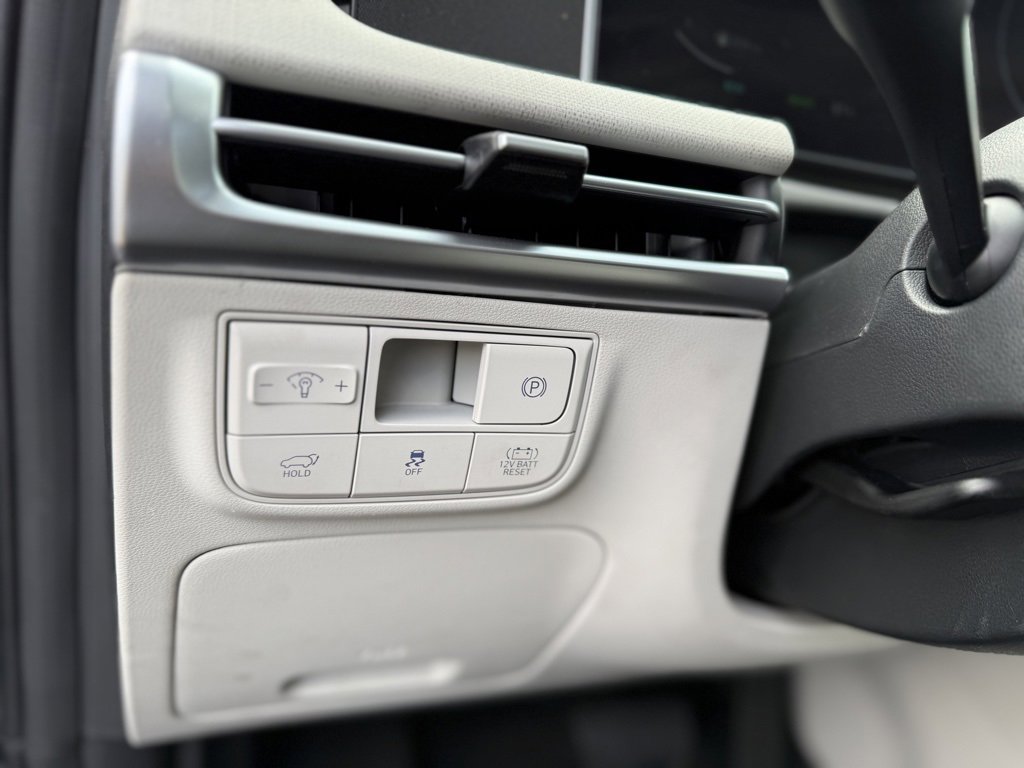 New 2025 Hyundai Tucson SEL image 11