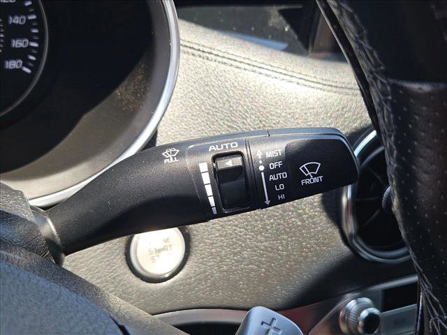 Used 2023 Kia Stinger GT-Line w/ Sun & Sound Package RWD image 16