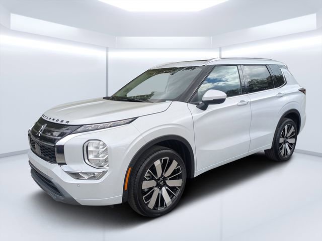 New 2026 Mitsubishi Outlander SEL image 7