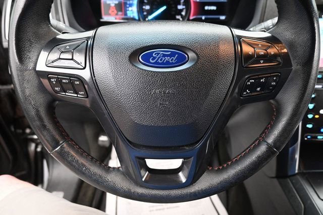 Used 2017 Ford Explorer Sport AWD/4WD image 23