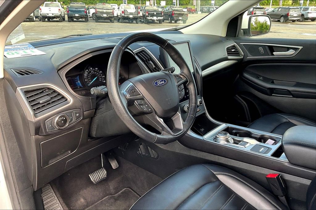 Used 2023 Ford Edge SEL AWD/4WD image 13