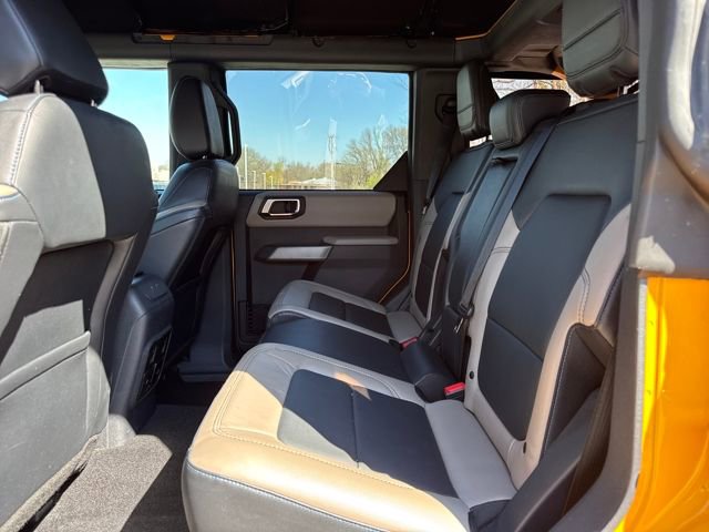 Used 2022 Ford Bronco Wildtrak image 11