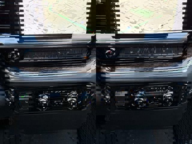 New 2026 GMC Sierra 1500 SLE image 14