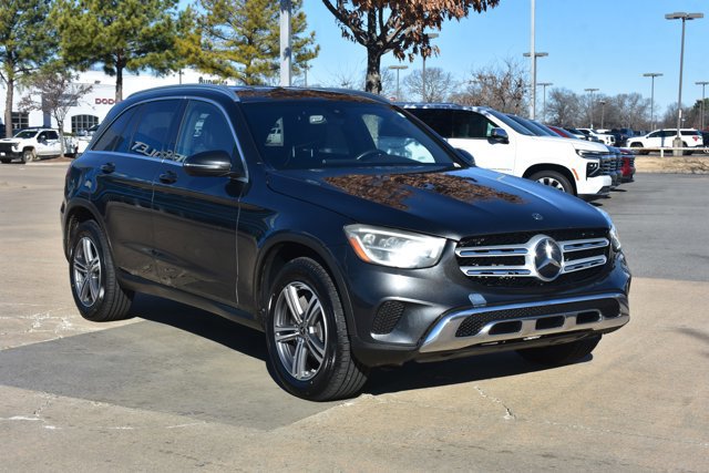 Used 2020 Mercedes-Benz GLC 300 4MATIC image 3