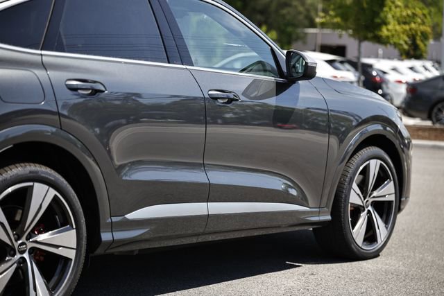 New 2026 Audi SQ5 Premium Plus AWD/4WD image 8