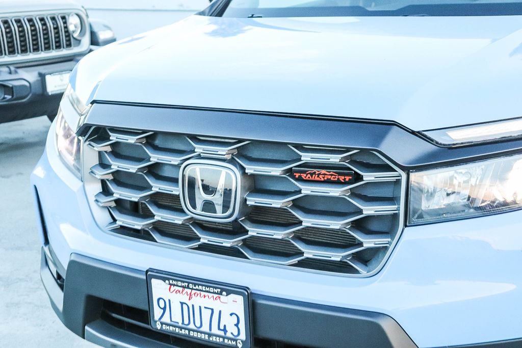 Used 2024 Honda Passport TrailSport image 5