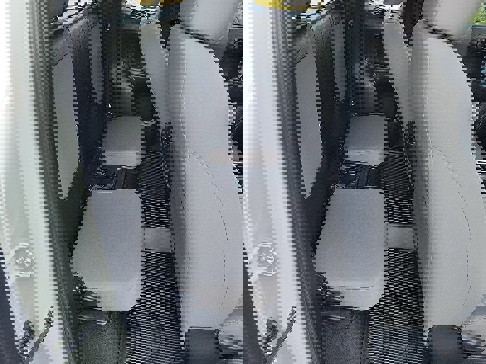 Used 2022 Toyota Tacoma SR w/ SX Package image 13