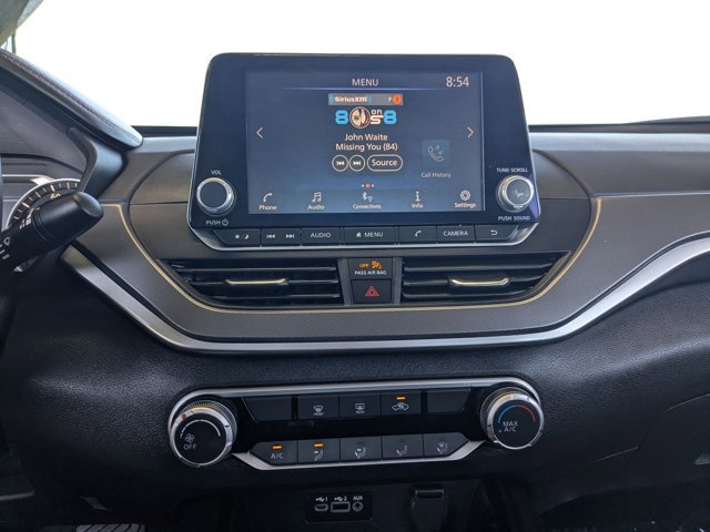 Used 2025 Nissan Altima 2.5 SR image 14