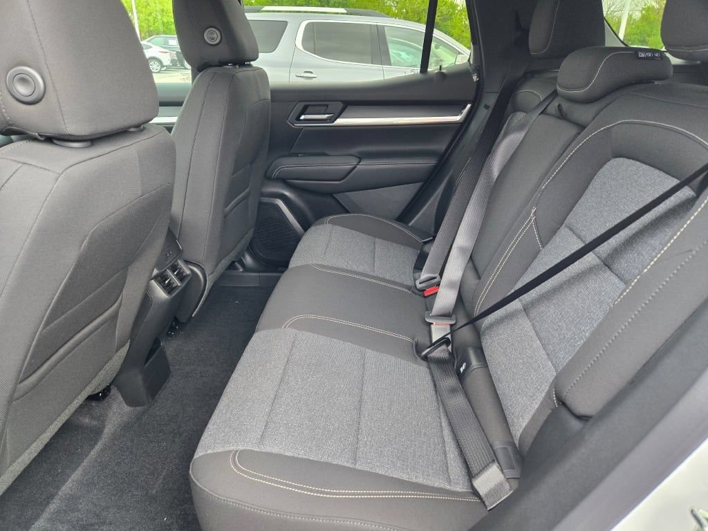 New 2026 GMC Terrain Elevation w/ Black Edition AWD/4WD image 28