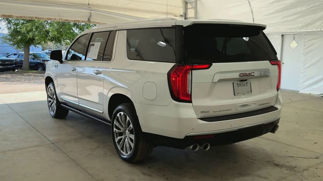 Used 2021 GMC Yukon XL Denali w/ Denali Premium Package image 7